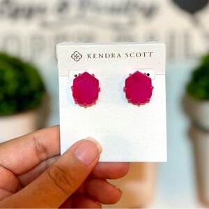 Kendra Scott Magenta Stud Earrings RARE